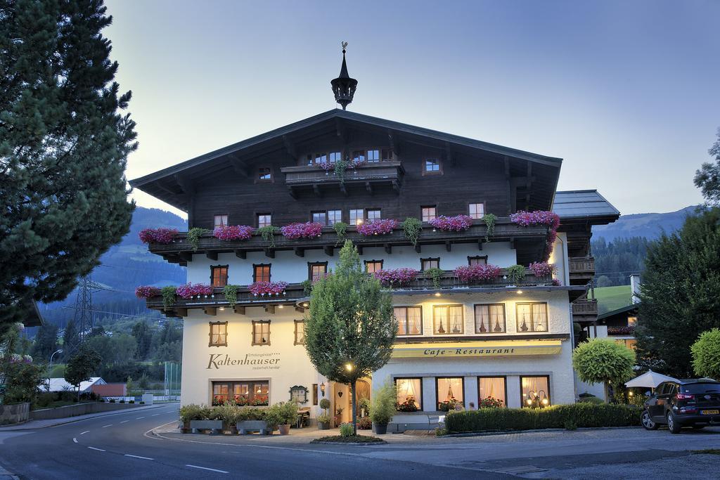 艾霍隆萨特卡尔登浩桑酒店 胡勒斯巴赫平 外观 照片